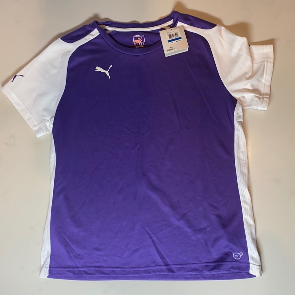 Puma Women’s XL Dry Cell top. Violet and white. Tags is XL, but fits like M/L